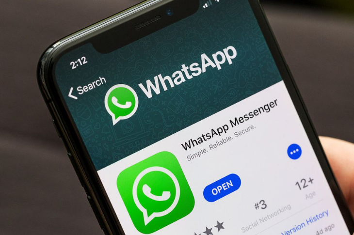 WhatsApp ya permite enviar y recibir dinero  