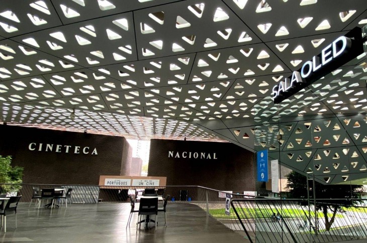 LG presenta la primera sala de cine OLED en el mundo en la Cineteca Nacional