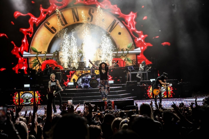 Guns N' Roses se prepara en Inglaterra previo a sus conciertos en México