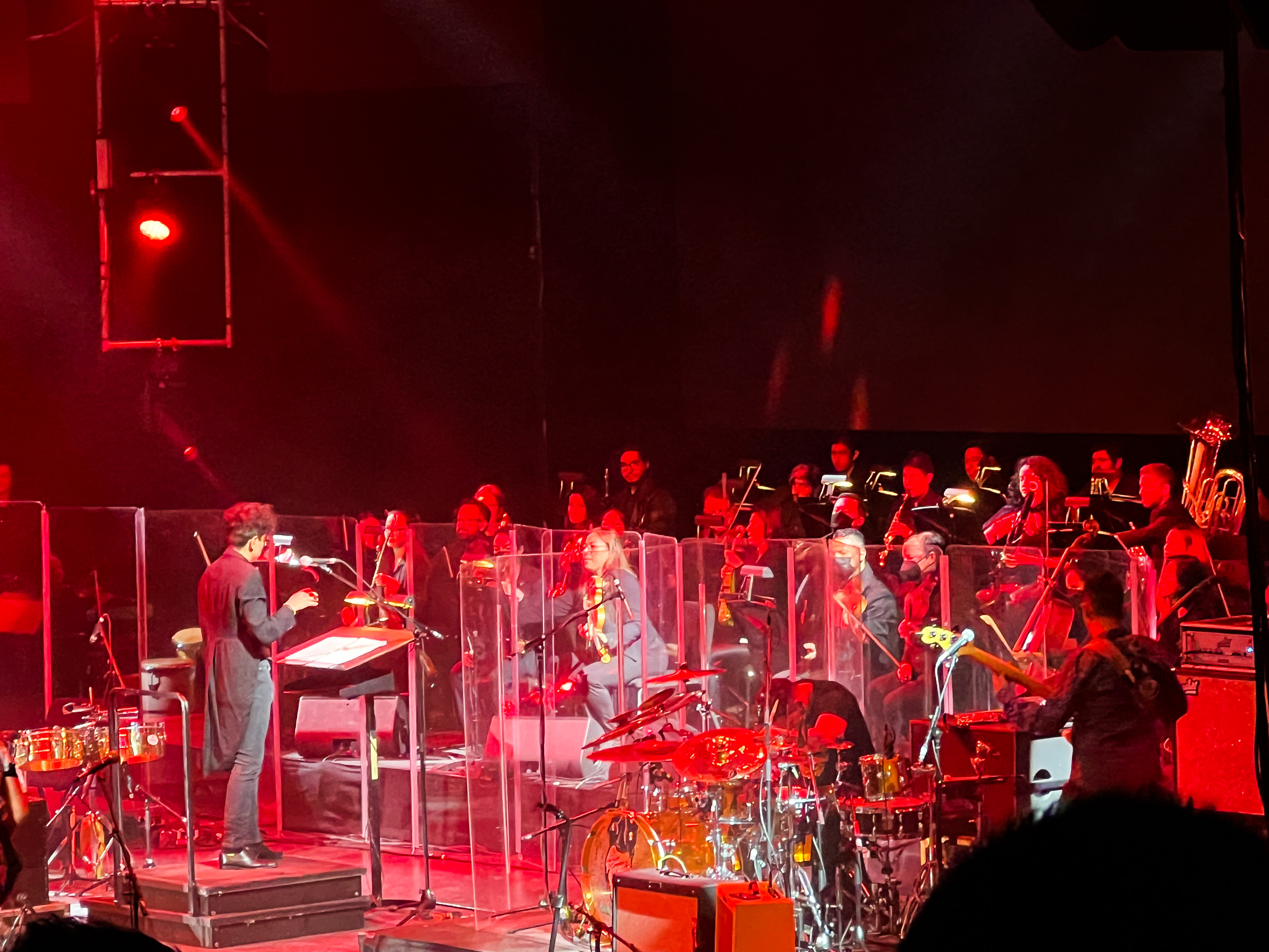 El Haragán y Compañía celebraron más de tres décadas con su show en formato sinfónico eléctrico