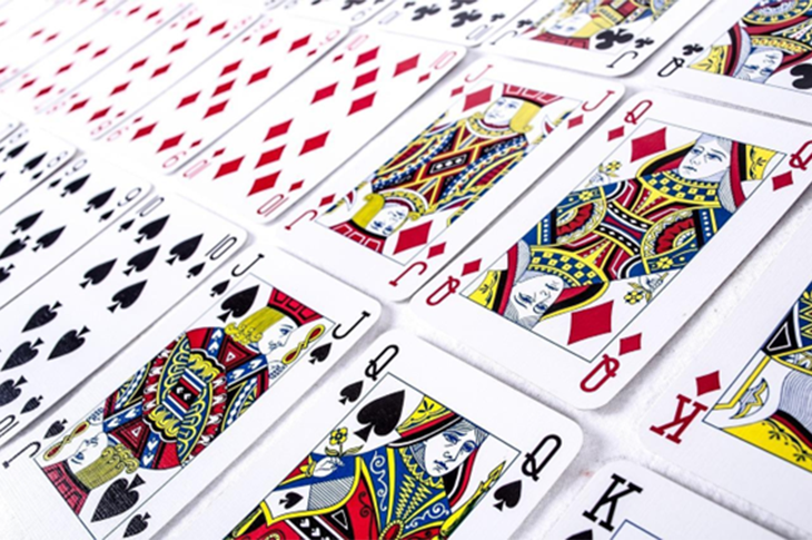 El arte de las multimesas en el póquer en línea: trucos y consejos