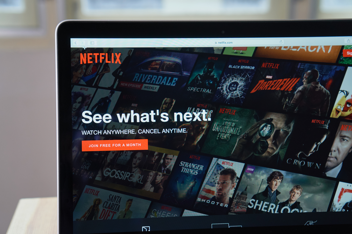 Netflix logra frenar la pérdida de suscriptores