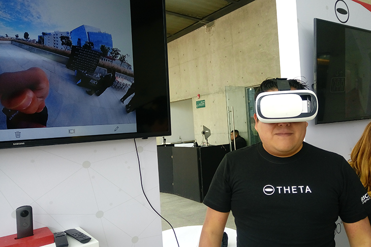 Realidad Virtual con Theta V